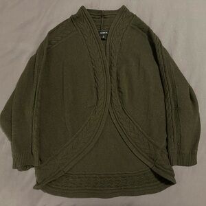 Women’s Torrid Size 2 Open Front Sweater Cardigan